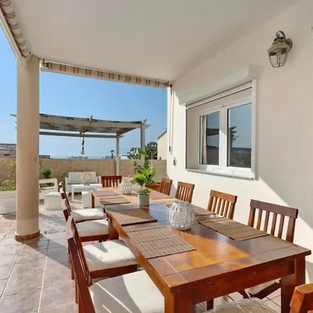 Luxury El Mirador *