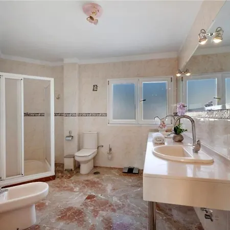 Luxury El Mirador Villa Costa Adeje (Tenerife)